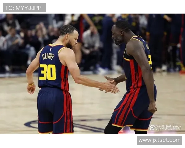 2015至2016赛季马刺与勇士对决回顾及精彩瞬间分析