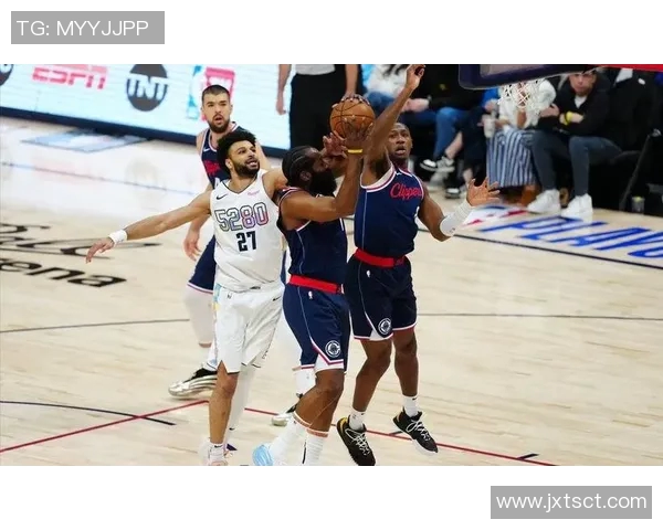 2017季前赛快船与国王激战回顾精彩瞬间与球员表现分析 2017季前赛快船与国王激战回顾精彩瞬间与球员表现分析